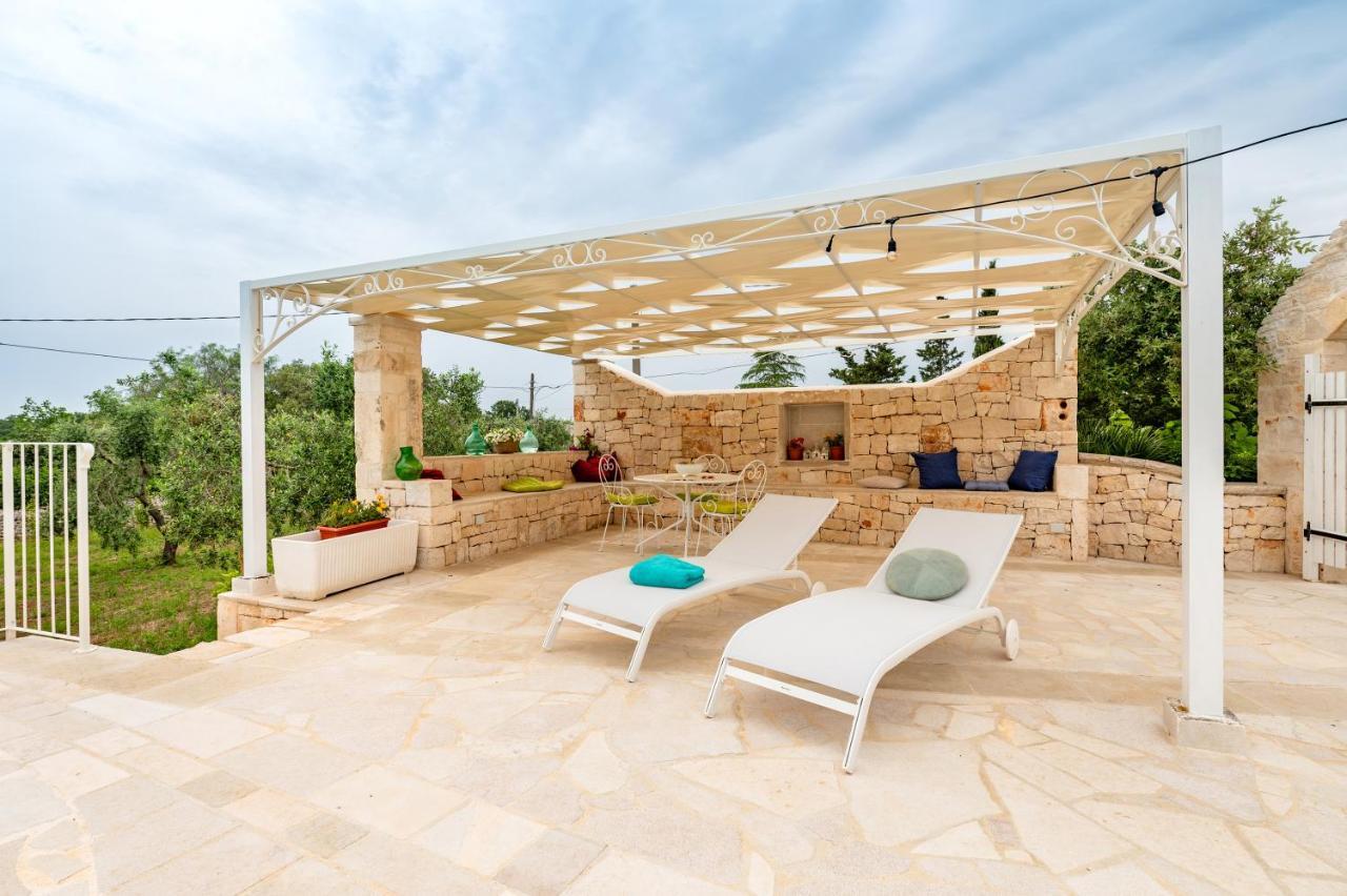 Trullo Il Focolare In Masseria Cisternino Exterior foto